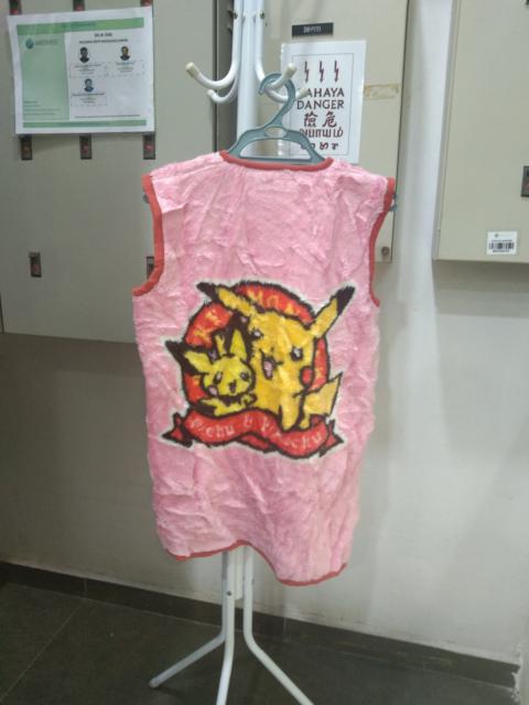 Other Designers Pokemon - POKEMON FLUFFY YARN SLEEVELESS JACKET