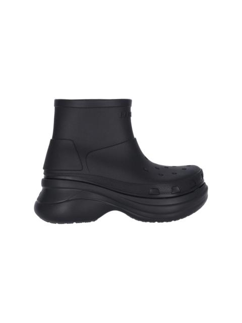 BALENCIAGA X CROCS RUBBER ANKLE BOOTS™