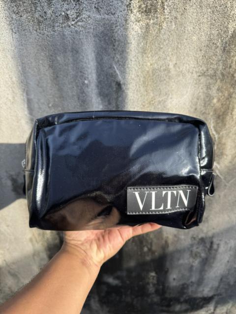 Valentino VALENTINO VLTN CLUTCH HANDBAG