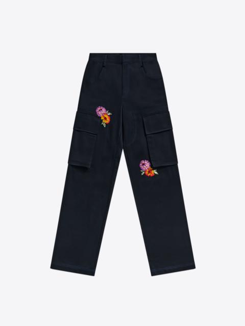 AREA EMBROIDERED FLOWER CARGO PANT