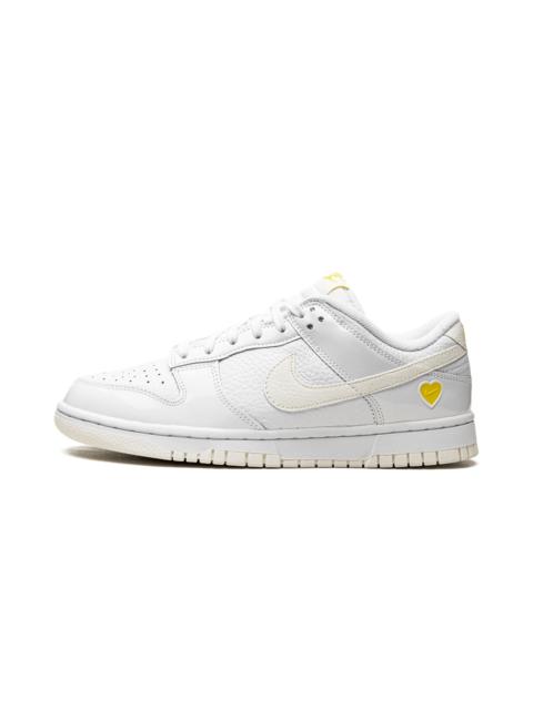 Nike Wmns Dunk Low "Yellow Heart"