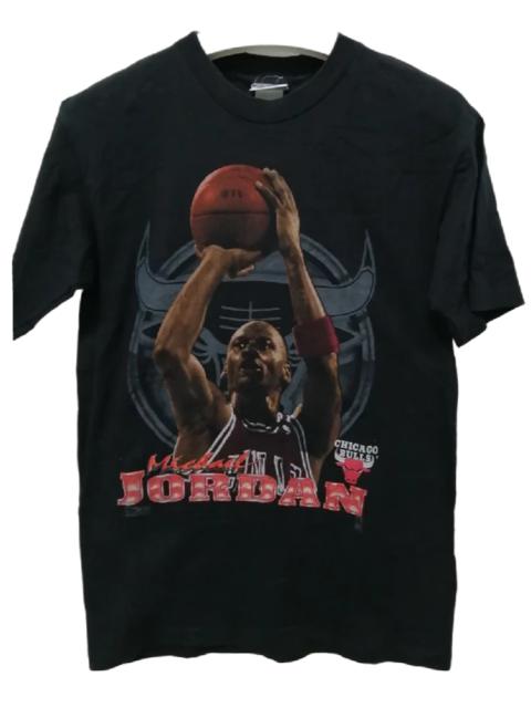 Other Designers Vintage - 🔥RARE🔥Vintage MICHAEL JORDAN Chicago Bulls Tshirt