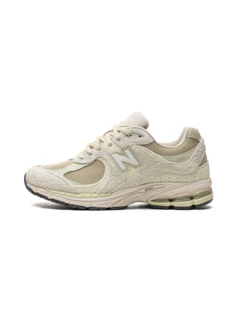 New Balance 2002R