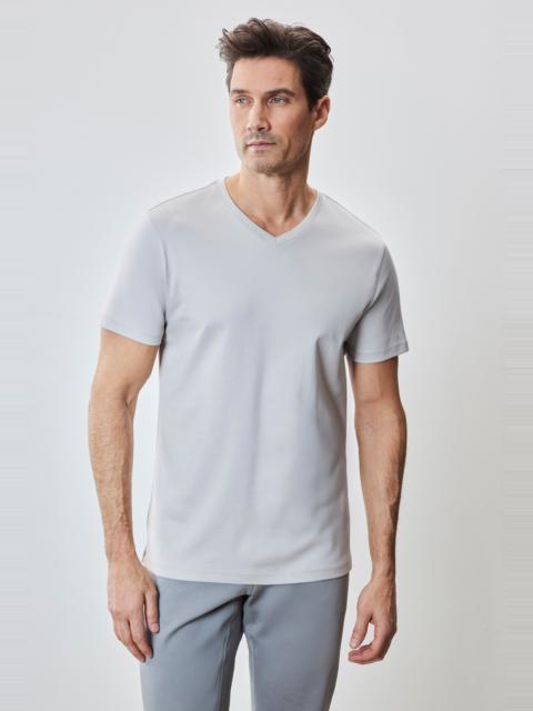 ROBERT BARAKETT The Barakett V Tee