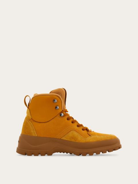 Hybrid ankle boot