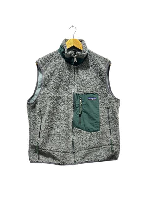 Vintage Patagonia Sherpa Vest Green Pocket Design