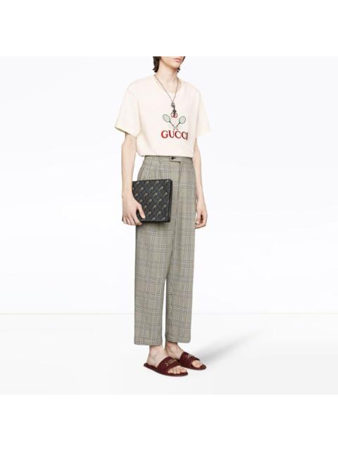 Gucci - Pre-Fall 2019 - GG Supreme Tiger-Print Clutch