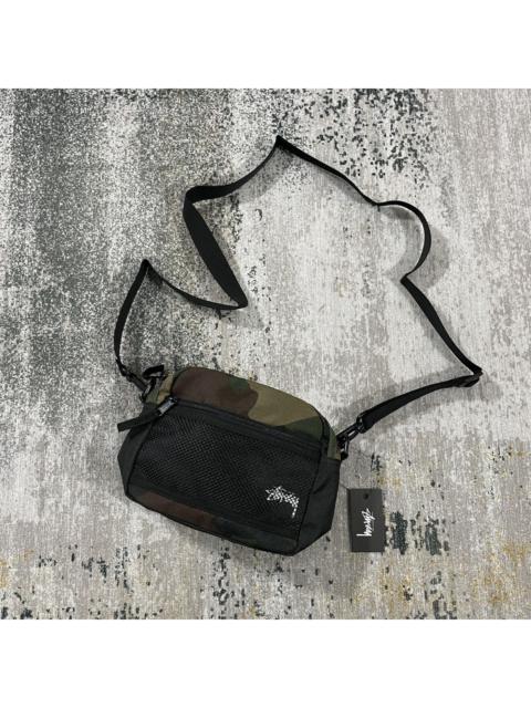 Stüssy STUSSY CAMO STOCK POUCH SLING BAG