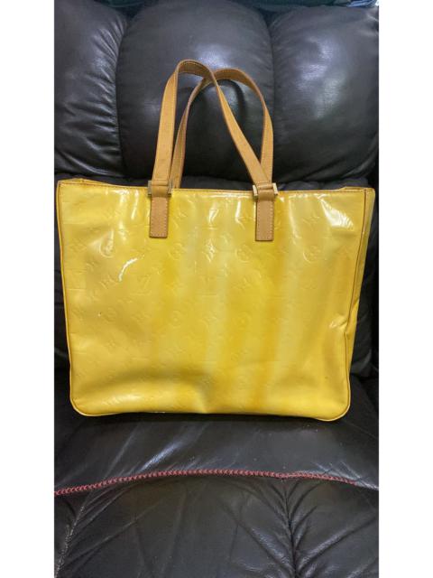 Louis Vuitton Authentic Louis Vuitton Tote Yellow Vernis DEFECTED