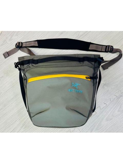 Arc'teryx ARCTERRY ARRO 8