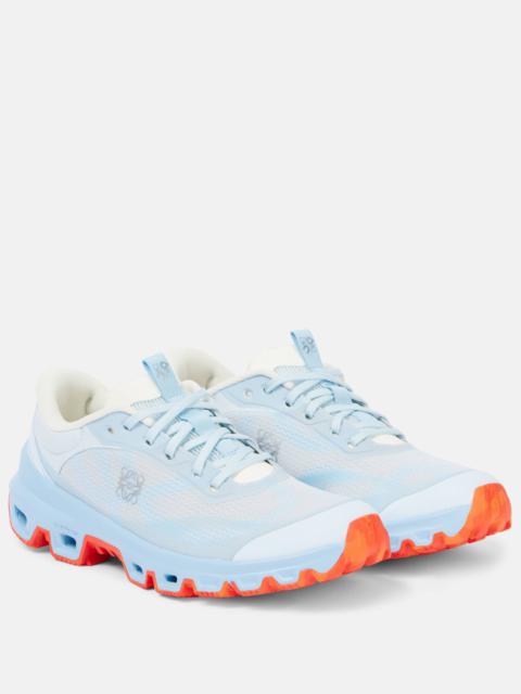 x On Cloudtilt running shoes