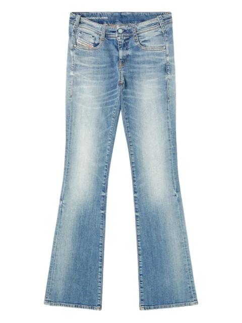 Diesel `1969 D-Ebbey-T` Jeans