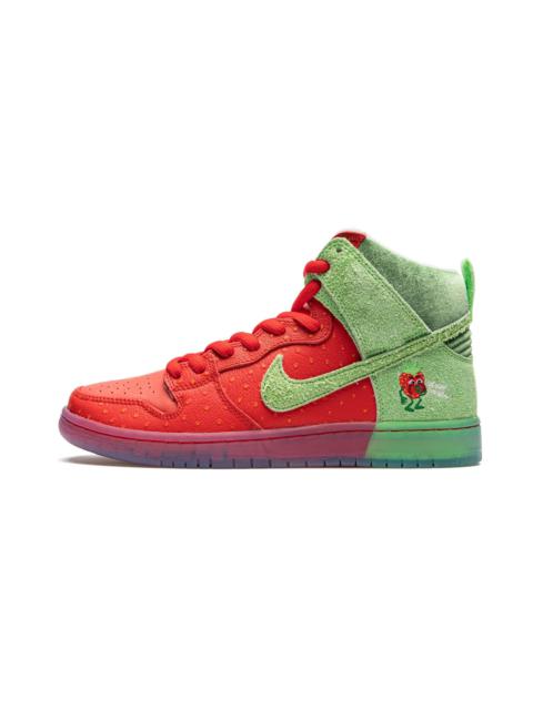 Nike SB Dunk High "Strawberry Cough"