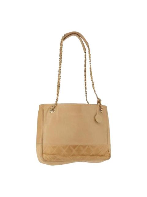 CHANEL Leather handbag