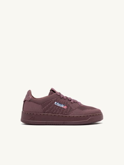 AUTRY MEDALIST EASEKNIT LOW SNEAKERS IN ROSE TAUPE KNIT