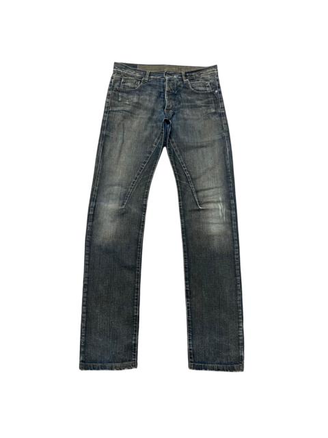 dust jeans