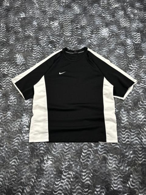 Nike Vintage 90s Nike Team Training Embroidered Logo T-Shirt