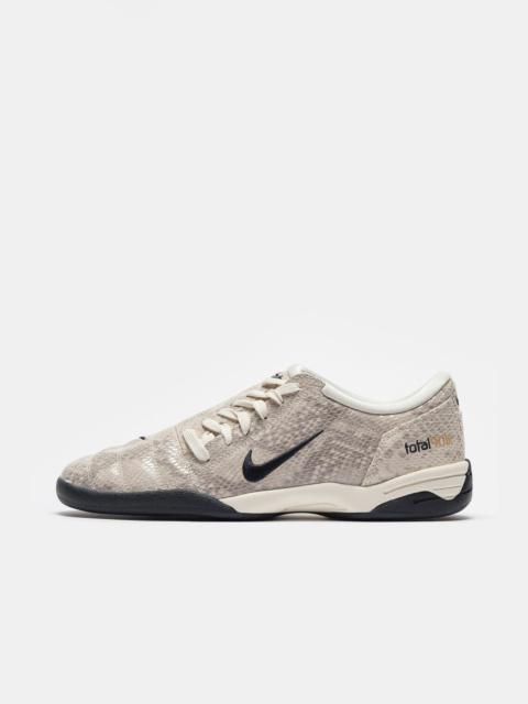 Nike T90 SE Sneaker in Pale Ivory/Black/Pale Ivory