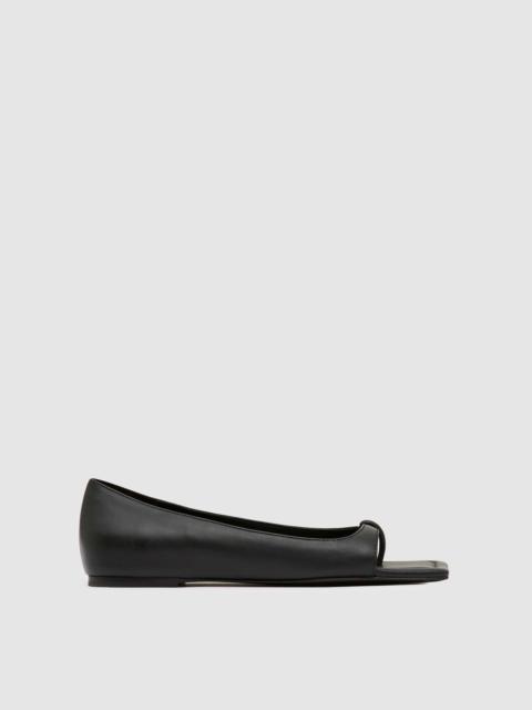 ST. AGNI 90s Square Toe Flat - Black