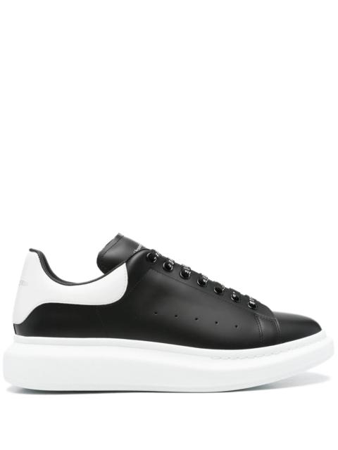 Alexander McQueen Alexander Mcqueen NEW TECH CALF CHUNKY SOLE SNEAKER BLKWHT