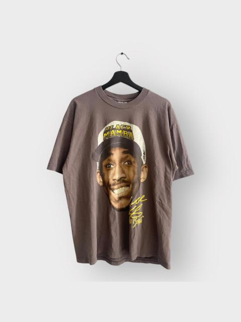 Vintage - STEAL! 2000s Kobe Bryant Big Smile Signature Memorial Tee