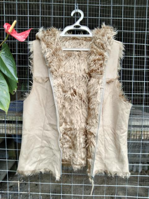Other Designers Outdoor Style Go Out! - LABELDA FAUX FUR VEST JACKET WITH HOODIE