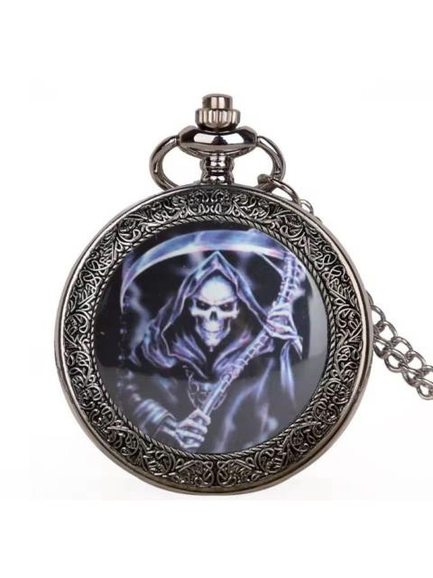 Streetwear - Skull Head Quartz Pocket Watch with Chain