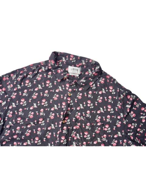Stüssy Stussy button up rayon red roses full printed rare piece