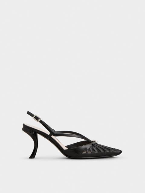 Roger Vivier Virgule D'Orsay Pumps in leather