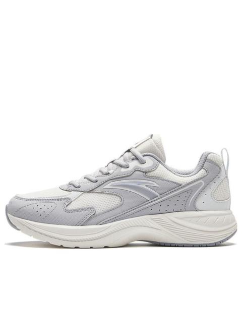 ANTA (WMNS) ANTA Running Series Sneakers 'White Grey' 922345595-3