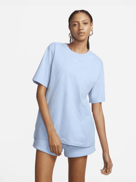 Nike Sportswear Essential Women's T-Shirt