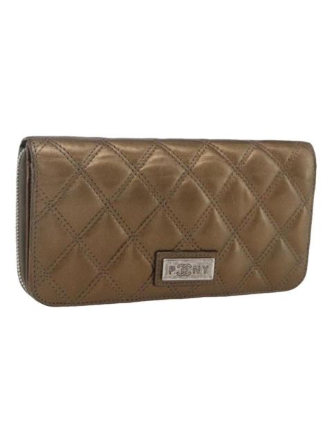 CHANEL Vegan leather purse