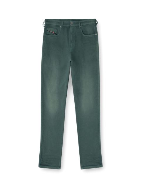Diesel SLIM 2062 D-STRUKT JOGGJEANS® 0670M