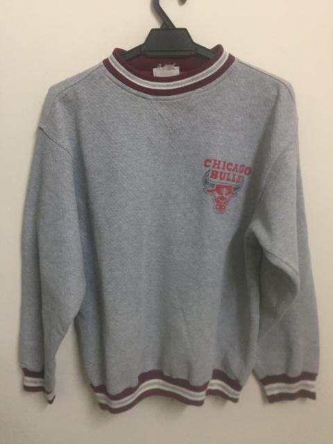 Other Designers Vintage - VINTAGE CHICAGO BULLS SWEATSHIRT NICE DESIGN