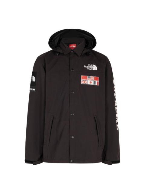 x The North Face Expedition coaches jacket