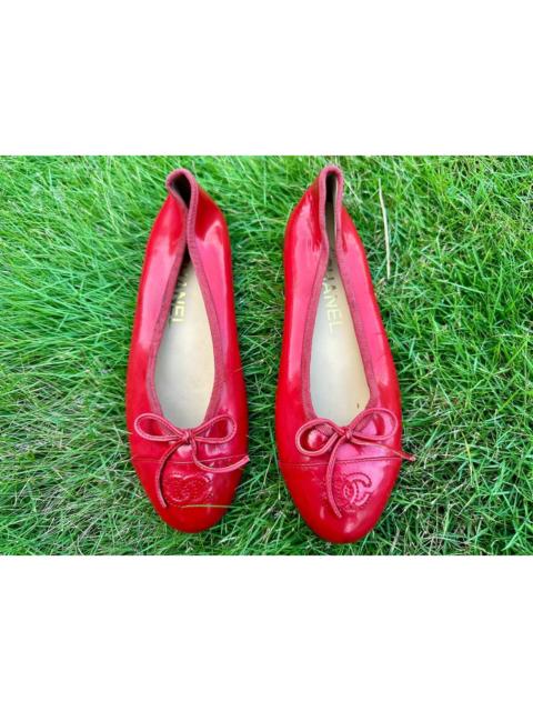 CHANEL Authentic Chanel Patent Calfskin Leather Ballet Flats