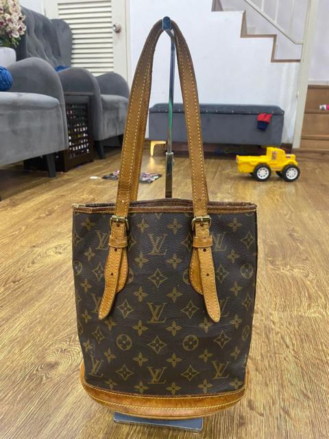 Louis Vuitton Authentic Louis Vuitton Monogram PM Bucket Shoulder Bag