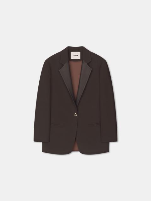AERON MERCEDES
Classic leather-panelled blazer