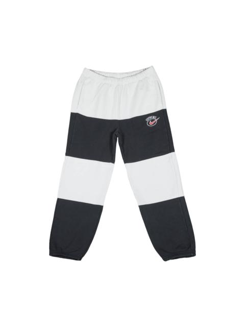 Supreme Supreme x Nike Stripe Sweatpant 'Black'
