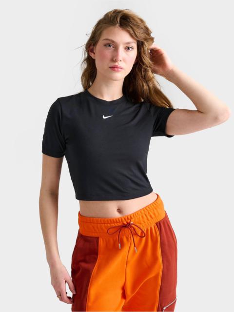 Nike WOMEN'S NIKE SPORTSWEAR ESSENTIAL SLIM-FIT CROP T-SHIRT