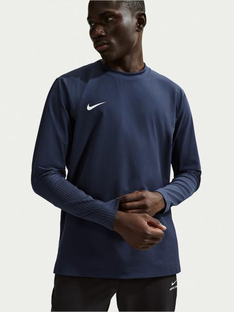 Nike Nike Player Men's Dri-FIT Pullover Crewneck
