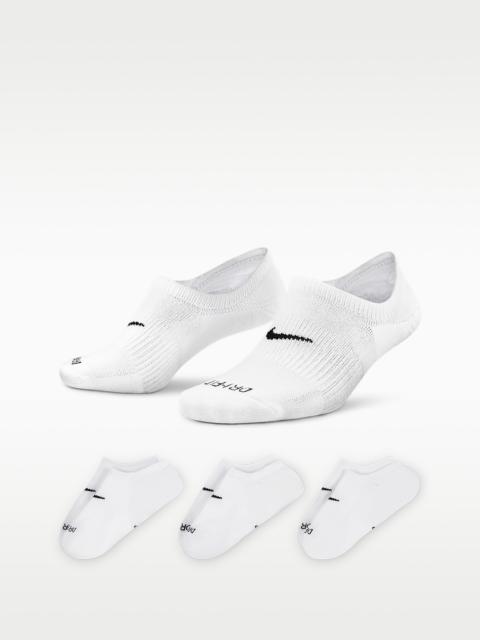 Nike Nike Everyday Plus Cushioned Women's Training Footie Socks (3 Pairs)