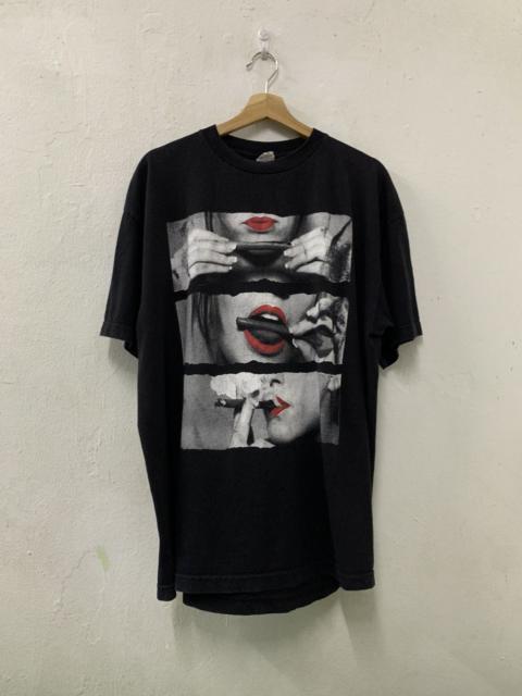 Other Designers Vintage - Distressed Women Roll Lick Smoke Blunt Weed Printed