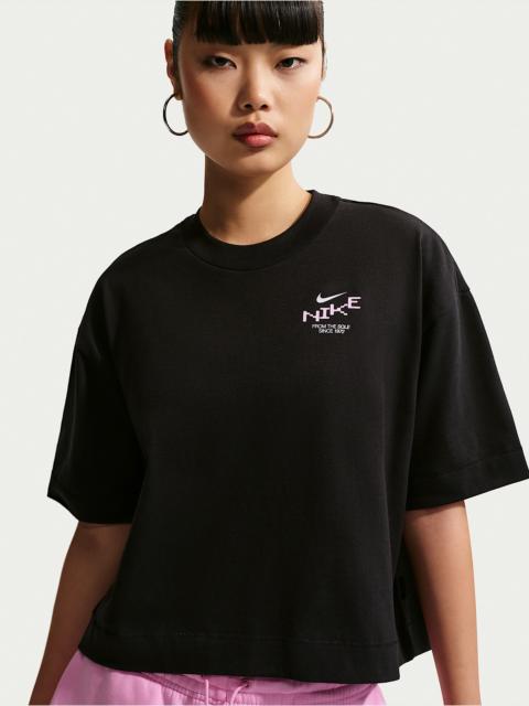 Nike Nike Sportswear Women's Oversized Mid-Cropped T-Shirt