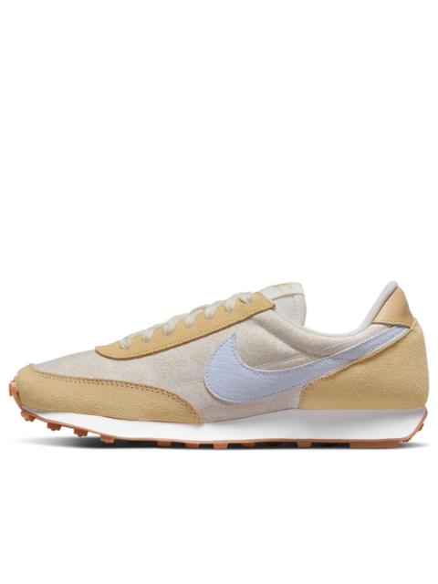 Nike (WMNS) Nike Daybreak SE 'Flower Embroidery' DR5556-200