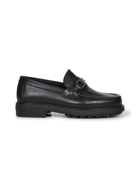 Ferragamo Men Black Leather Loafers With Gancini Ornament