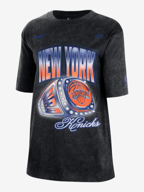 Nike New York Knicks Courtside Women's Nike NBA T-Shirt