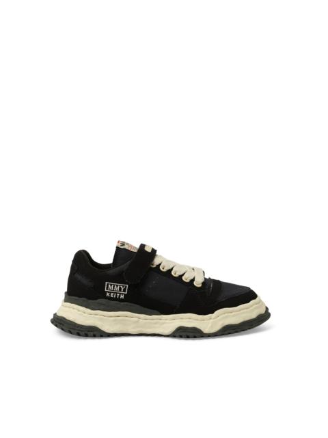 Maison MIHARAYASUHIRO KEITH OG Low Top Sneaker in Black/White