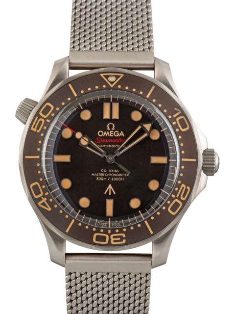 OMEGA Used Titanium 007 Edition Omega Seamaster Diver 300M Brown Dial