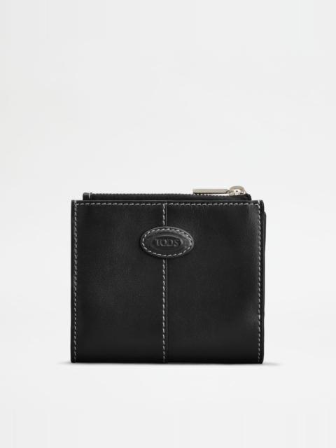 Tod's WALLET IN LEATHER - BLACK